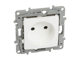 NILOE/NILOE SELECTION Gniazdo pojedyncze bez uziemienia 2p zaciski śrubowe białe 764538 LEGRAND