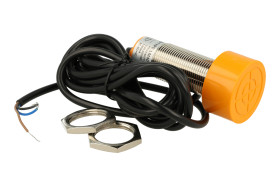 Czujnik; indukcyjny; LM40-2020C; SCR; NO/NC; 20mm; 90÷250V; AC; 300mA; cylindryczny metalowy; fi 40x70mm; 70mm; wysunięty; z prz