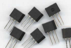 Z0405MF 4A 600V 5mA TO-202 TRIAK