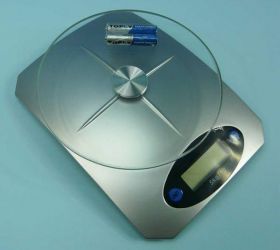 WAGA KUCHENNA 5kg/1g