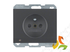 BERKER K.1 Gniazdo pojedyncze z uziemieniem i podświetleniem orientacyjnym LED antracyt mat lakierowany 6765107006 HAGER