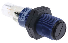 Czujniki fotoelektryczne Retrorefleksyjny cylindryczny Telemecanique Sensors PNP zakres 4 m Podczerwień