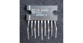 TDA3653AQ vertical deflection circuit - Philips