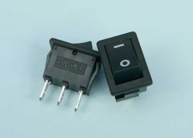 R9-32BQ KOŁYS.6A/250V ON-ON 3-PIN HIGHLY