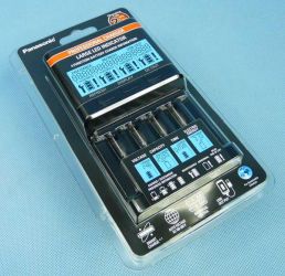 BQ-CC65 4xR03/R6 ŁAD.ENELOOP PANASONIC