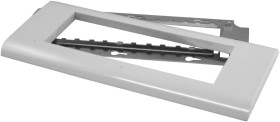 Ramka maskująca 6-modułowa z uchwytem metalowym, do kanałów KP90x60, 110x60, 130x60, 150x60 i puszek PU-6 RAMK-6/M