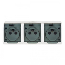 Hermes Gniazdo hermetyczne potrójne natynkowe z uziemieniem z klapką dymną 16A IP44 białe 0323-01