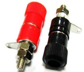 GNIAZDO BANANOWE CZERWONE + CZARNE PARA 4MM