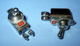 KNH-1S 3A/250V 2-PIN 2-POZ PRZEŁ.DŹWIG.