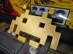 Golden Space Invader - Large