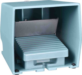 Przełącznik nożny Schneider Electric Metal Chwilowy wł.-wył. 240V 3 A; 270 mA 2NC+2NO IP55