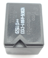 Przekaźnik samochodowy V23076-A1001-C133 Tyco Electronics