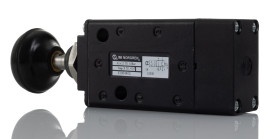 Zawór regulacyjny pneumatyczny 5/2 z przyciskiem G 1/4 Norgren 1/4in 5 portowy