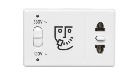 Gniazdo Do Golarki Standard Europejski-Amerykański 120-230V P11-Usa Gw20841