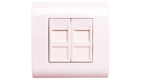 Pokrywa Gniazda Teleinfotmatycznego 2X Keystone Biała Dn-93802