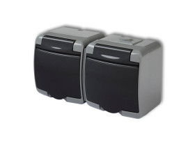 JUNIOR IP54 Gniazdo podwójne z uziemieniem (klapka grafitowa: bez przesłon) popielaty / grafitowy 30GHE-2 KARLIK