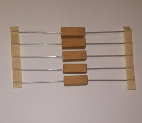 Rezystor osiowy ceramiczny 0.1R4W 6x6x18 mm KFD0618 KRACH-RWI cena netto