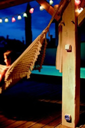 Cedar PlusGniazdo hermetyczne pojedyncze z/u 16A IP44 z klapką transparentną i przesłonami biały WDE000542