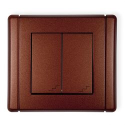 Łącznik podwójny schodowy