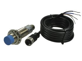 Czujnik; indukcyjny; LM18-33016PCT-L; PNP; NO/NC; 16mm; 10÷30V; DC; 200mA; cylindryczny metalowy; fi 18mm; wysunięty; z przewode