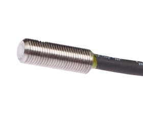 Czujnik magnetyczny M5x0,5 dł: 14mm Sn: 40mm 8-30V DC PNP NO kabel 3-pinowy 2m PUR IP67 MC0501A6