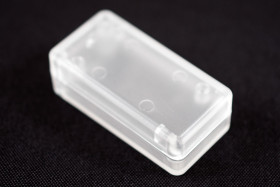 Obudowa ABS szerokość zew. 25 mm długość zew. 50 mm wys. zew. 15,5 mm Hammond IP54 Półprzezroczysty biały