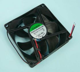 EE-9225-1BX-A99 2,3W 12V 92x25 SUNON WE