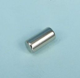 MAGNES WALCOWY 5x10mm