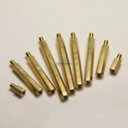 tulejka dystansowa M3x 8mm wewn./zewn. mosiądz 4 sztuki