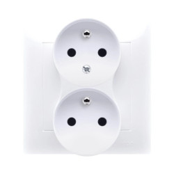 Simon 54 Gniazdo podwójne z/u z funkcją niezmienności faz 16A 250V biały DGZ2T/11