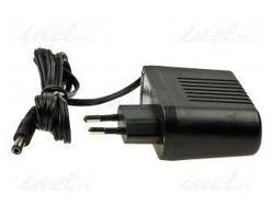 Zasilacz impulsowy - wtyczkowy 12V / 1,4A (2,1/5,5)