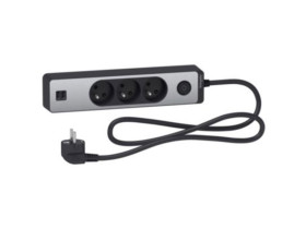 Prz. 3-gn. z ł. 2xUSB, 1,5m antr/sz.alu.