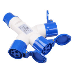 Blue 3 Way Splitter 16A 230V 2P+E IP44