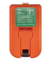 Zestaw do płukania oczu Montaż ścienny rozmiar: 45 x 77,4 cm Hughes Stanowisko przemywania oczu zawiera: Kurtka