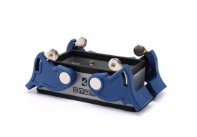 Przyłącze metalowe, puste, 10 pin, 16 A, dolne przył. (montaż na przegrodzie), ręczne zamknięcia z rolką - plast. T0-EBM10GM44