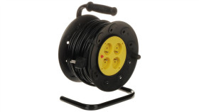 Przedłużacz Bębnowy Z Uziemieniem Psb-3X1.5-4G/30M 30Inbsp/Brm Blow