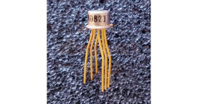 AD821 dual PNP transistor