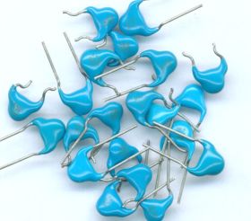 220pF/1000V r=5mm KONDENSATOR (10 SZTUK)