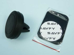 UCHWYT TEL.SAMOCH.NA KRATKĘ MAGNET.