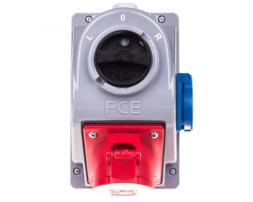 Zestaw instalacyjny z gniazdem 16A 5p (L-0-P) COMBO-POL 960615511W