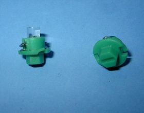 B-8.4D-G 12V GREEN LED COKÓŁ PLAST.