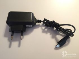 ŁADOWARKA SIECIOWA 5V 0,5A WTYK MICRO USB MANTA (LAD05005-MNTMIC)