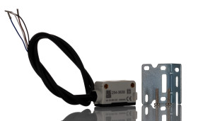 Czujniki fotoelektryczne Rozproszone odbicie w obudowie prostokątnej RS PRO RS 485 zakres 3 m Laser podczerwony