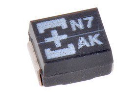 Kondensator tantalowy 33μF 10V dc ±20% SMD ESR 70mΩ B2 Panasonic