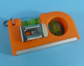 POZIOMICA KIESZONKOWA Z MAGNESEM