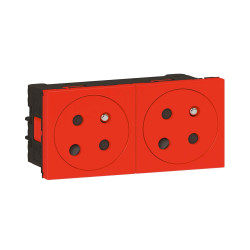 Gniazdo wtykowe natynkowe Legrand ścieżki: podwójne 16A