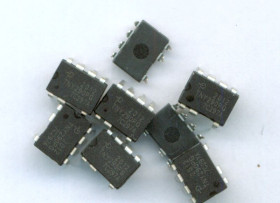 TNY290PG DIP-8C 7PIN UKŁAD SCALONY