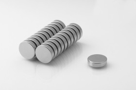 15x3 mm Cylindrical N35 Neodymium Magnet