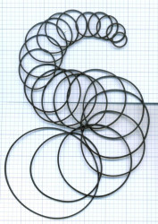 PASEK NAPĘDOWY 1,5MM X 1,5MM - RÓŻNE WYMIARY (ŚREDNICE 20-85MM DŁUGOŚCI ZŁOŻ. 30-135MM) ZESTAW OK. 20 SZTUK