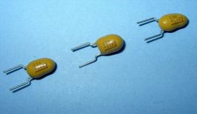 CT 33uF/10V TANTAL 5x9mm 196D